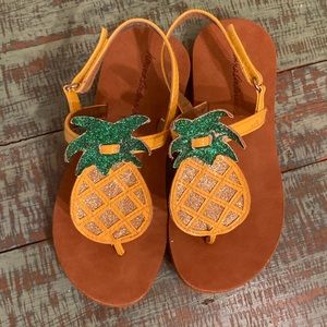 Hanna Anderson 🍍 Sandals